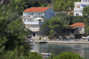 Apartments by the sea Pasadur, Lastovo - 8351